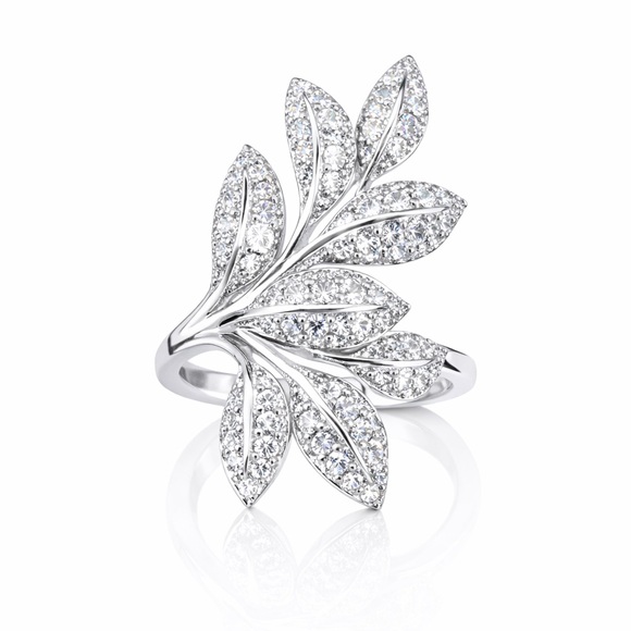 Jewelry - Beautiful Leaf Statement Ring